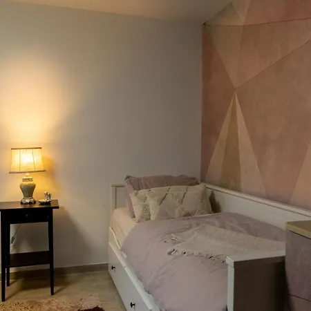 Gemuetliches Im Stuttgart Flughafen Messe *